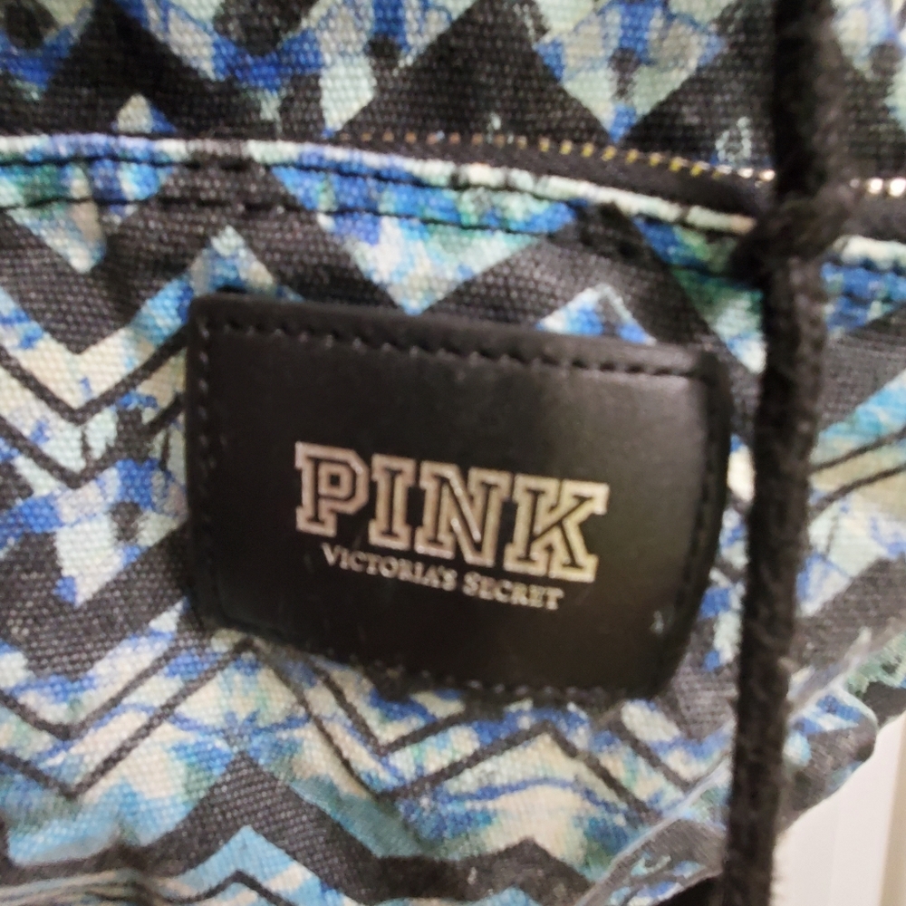 Pink Vs Backpack - image 8